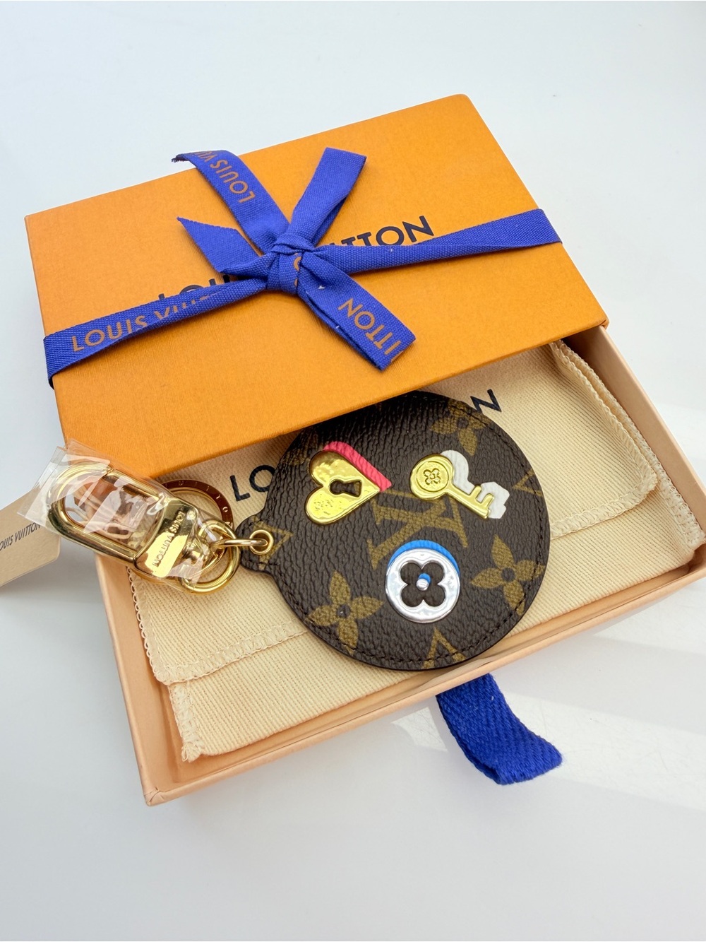 Louis Vuitton Monogram Love Lock Bag Charm Key Holder NWT
